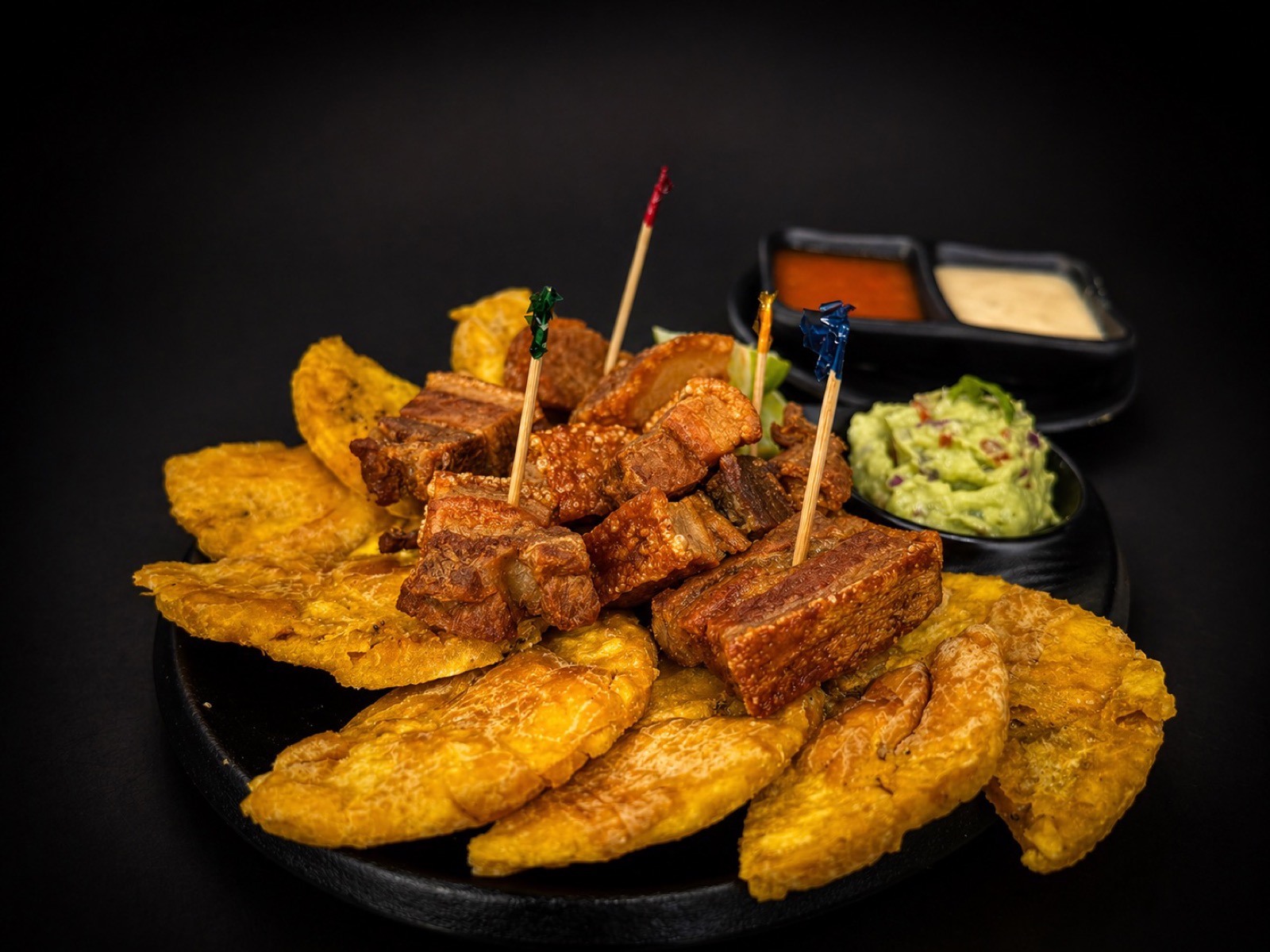 Chicharron con Tostones